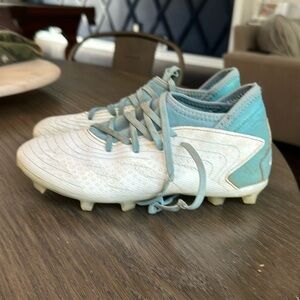 Adidas predator soccer cleats